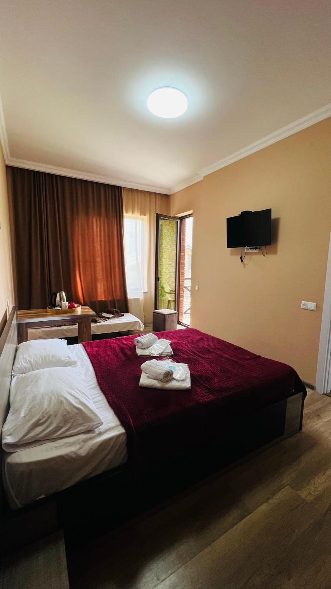 Palazzo Hotel Tbilisi Exterior photo