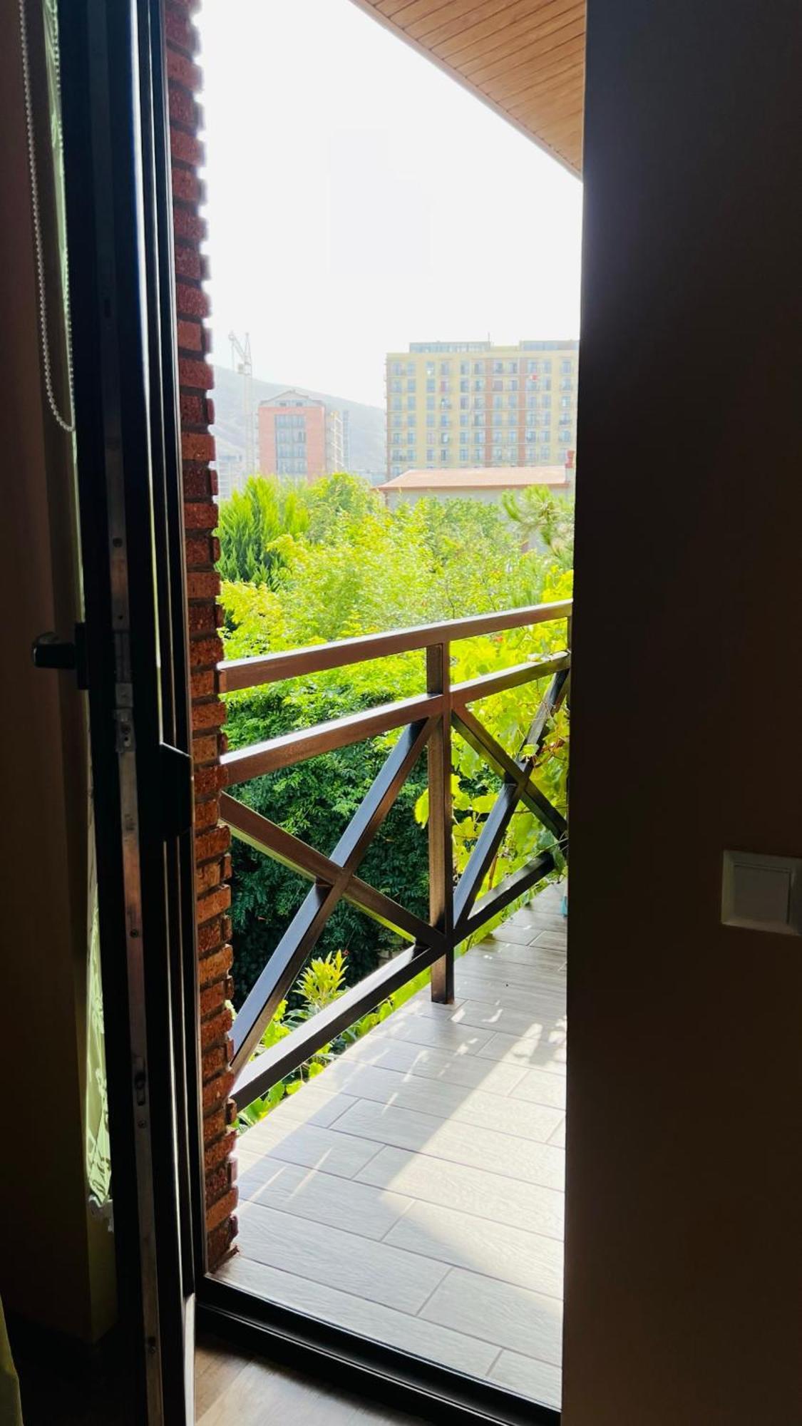 Palazzo Hotel Tbilisi Exterior photo